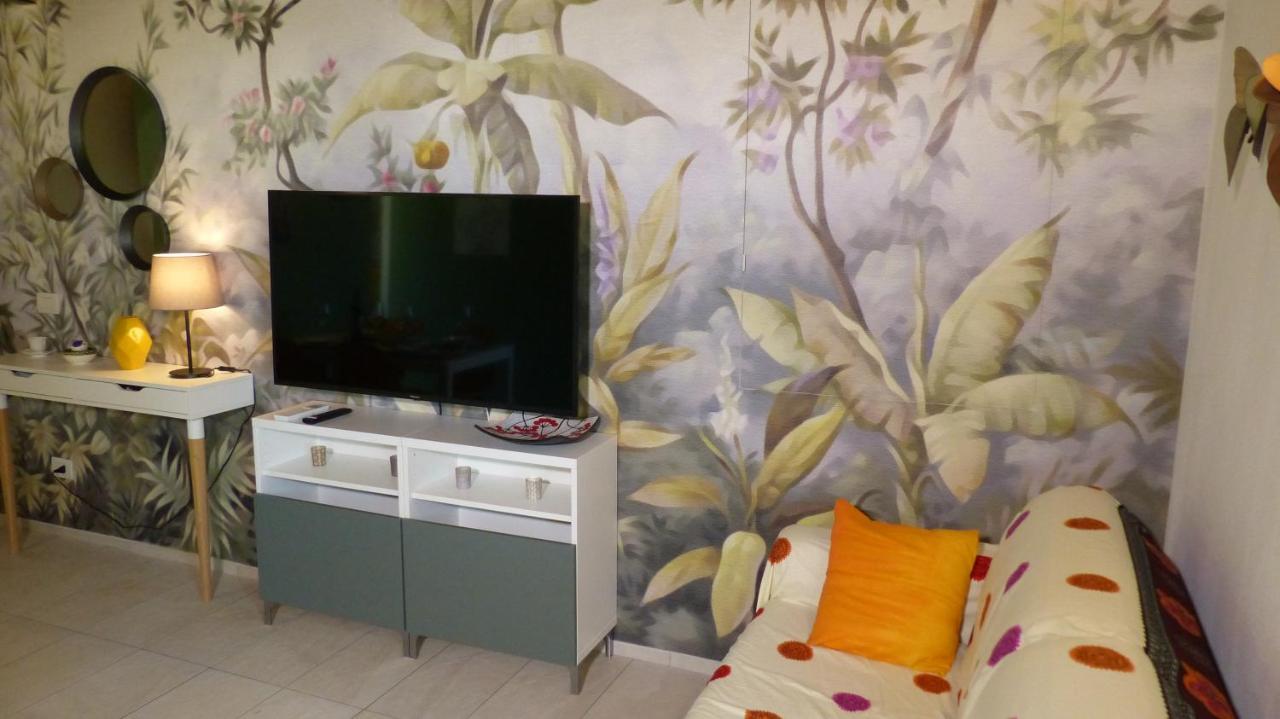 I Fiori Nel Golfo Di Baratti Apartment Exterior photo