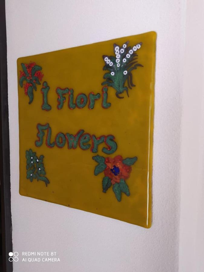 I Fiori Nel Golfo Di Baratti Apartment Exterior photo